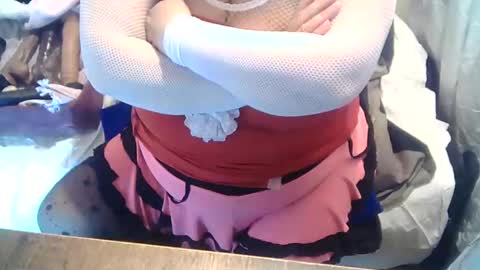 Snapshot of neslihan35 chatting on 12-28-24, 11:09 neslihan online show from 12-28-24, 11:09