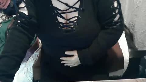 Snapshot of neslihan35 chatting on 02-16-25, 06:10 neslihan online show from 02-16-25, 06:10