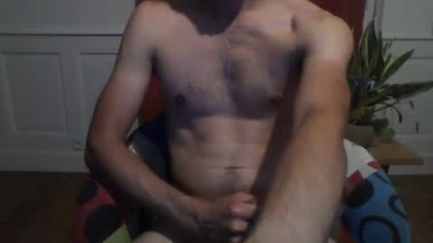 Snapshot of nesquix22 chatting on 07-15-26, 12:32 nesquix22 online show from 07-15-26, 12:32