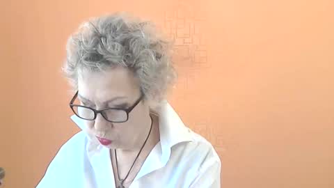 NessyJenixs online show from 03-26-26, 08:09