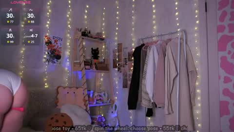 Alaska or Alya online show from 04-17-26, 09:18