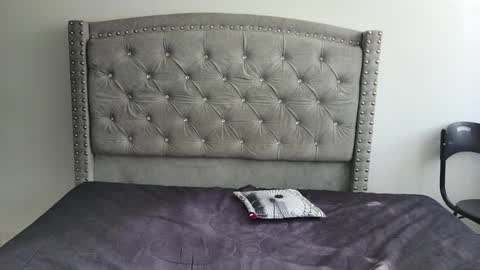 nesuko_kamado online show from 12-26-24, 02:27