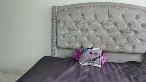 nesuko_kamado online show from 11-22-25, 04:17