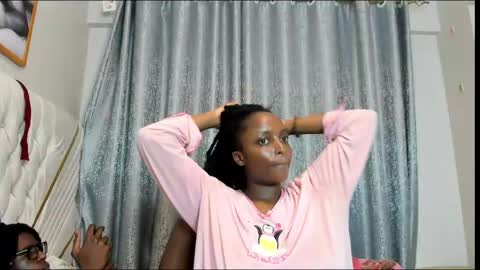 netfux_and_chill online show from 05-26-26, 07:32