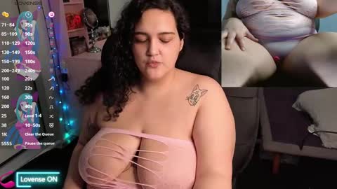 Snapshot of nevermakeawish chatting on 02-12-25, 03:18 Wishs Playground online show from 02-12-25, 03:18