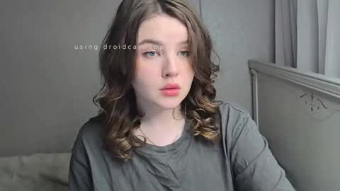 Snapshot of new_rina chatting on 09-23-25, 08:01 Rina online show from 09-23-25, 08:01