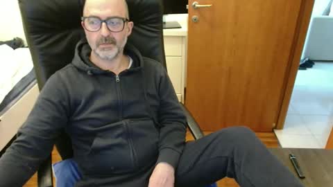 simi online show from 02-14-26, 01:19