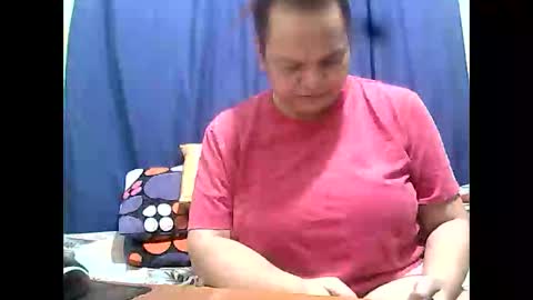 Snapshot of new_taboo_fetishqueen chatting on 06-07-26, 02:05 mariapaula online show from 06-07-26, 02:05