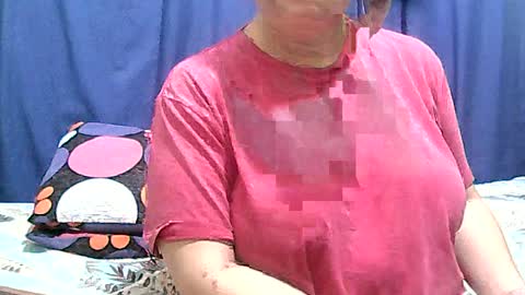 Snapshot of new_taboo_fetishqueen chatting on 06-15-26, 01:41 mariapaula online show from 06-15-26, 01:41