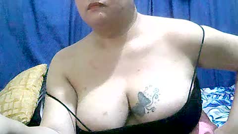 Snapshot of new_taboo_fetishqueen chatting on 07-07-26, 04:48 mariapaula online show from 07-07-26, 04:48