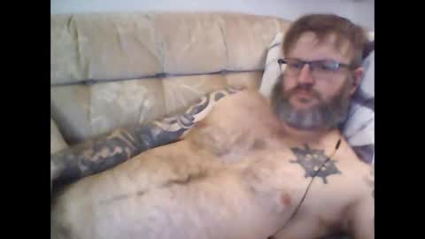 Snapshot of newbreed666 chatting on 01-01-25, 12:11 NEWBREED666 online show from 01-01-25, 12:11