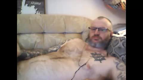 Snapshot of newbreed666 chatting on 03-02-25, 10:27 NEWBREED666 online show from 03-02-25, 10:27