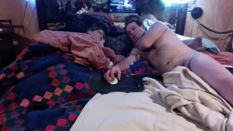 Snapshot of newby101 chatting on 12-16-25, 02:22 Meow Meow online show from 12-16-25, 02:22