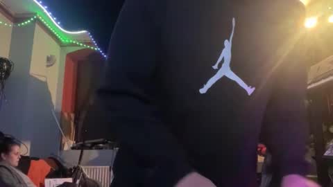 Snapshot of newcouple2023 chatting on 11-17-25, 11:43 newguy2025 online show from 11-17-25, 11:43