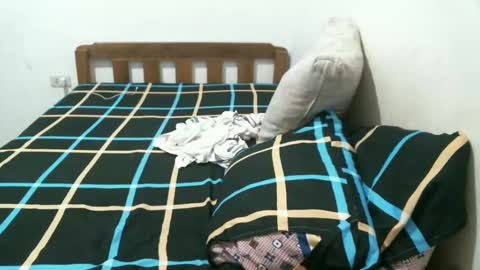 Snapshot of newest_star69 chatting on 01-06-25, 12:16 Lucy Pearl online show from 01-06-25, 12:16