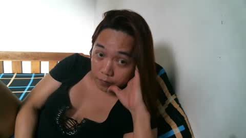 Snapshot of newest_star69 chatting on 01-09-25, 12:46 Lucy Pearl online show from 01-09-25, 12:46