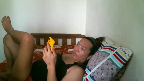 Snapshot of newest_star69 chatting on 01-28-25, 05:54 Lucy Pearl online show from 01-28-25, 05:54