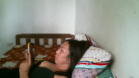 Snapshot of newest_star69 chatting on 01-30-25, 04:06 Lucy Pearl online show from 01-30-25, 04:06