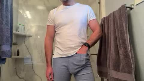 newguy_097 online show from 02-15-26, 03:09