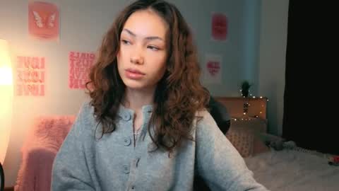 Snapshot of nexorine chatting on 02-08-26, 05:55 Lilly online show from 02-08-26, 05:55