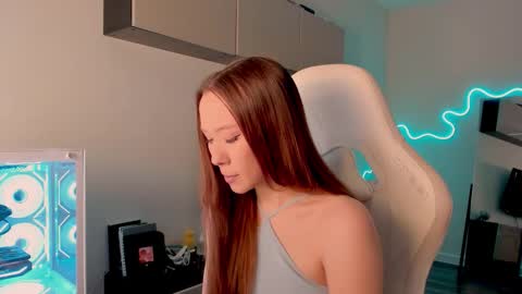 Mina online show from 03-13-26, 08:10