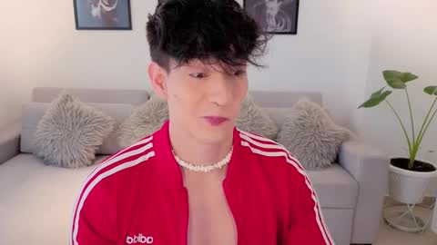   online show from 02-25-26, 04:49