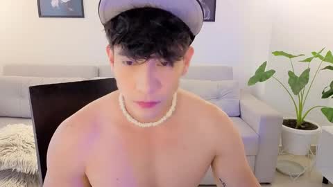   online show from 05-19-26, 08:59