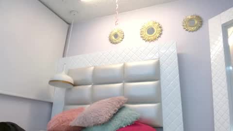 Snapshot of nezzukoo chatting on 05-02-26, 01:05 nezzukoo online show from 05-02-26, 01:05