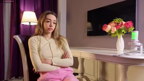 Anasteisha online show from 12-18-25, 03:34