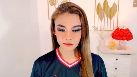 Snapshot of nhicolehollywood chatting on 02-27-25, 01:48 hottie nicole online show from 02-27-25, 01:48