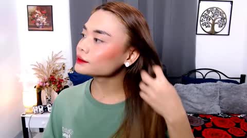 Snapshot of nhicolehollywood chatting on 03-02-25, 07:43 hottie nicole online show from 03-02-25, 07:43