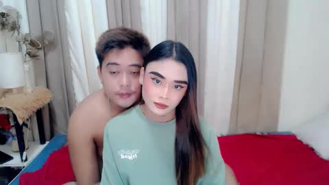 Snapshot of nhicolehollywood chatting on 11-05-25, 01:38 hottie nicole online show from 11-05-25, 01:38