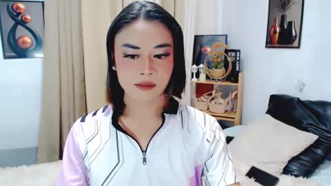 Snapshot of nhics_and_hades chatting on 07-18-26, 02:05 nhics and hades online show from 07-18-26, 02:05