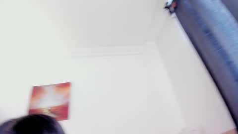 laura  online show from 09-15-25, 05:35