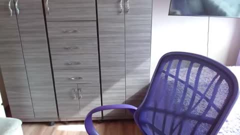 Snapshot of nia_cop chatting on 01-02-25, 08:02 Dani online show from 01-02-25, 08:02