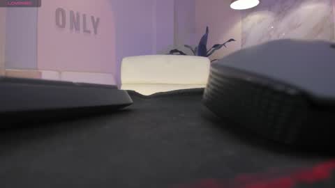 SQUIRTER DOLL    online show from 12-14-25, 06:12