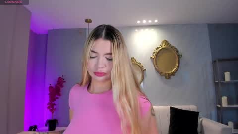 SQUIRTER DOLL    online show from 04-20-26, 05:37