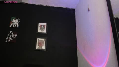 Snapshot of niakat_ chatting on 01-10-25, 09:23  niakat  online show from 01-10-25, 09:23