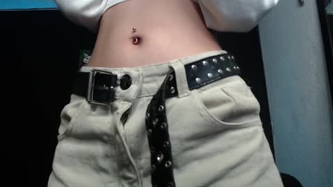 Snapshot of niakat_ chatting on 01-17-25, 06:57  niakat  online show from 01-17-25, 06:57