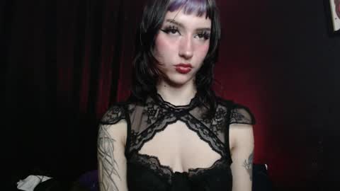 Snapshot of niakat_ chatting on 02-05-25, 05:30  niakat  online show from 02-05-25, 05:30