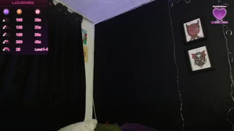 Snapshot of niakat_ chatting on 02-26-25, 04:25  niakat  online show from 02-26-25, 04:25