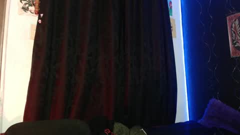 Snapshot of niakat_ chatting on 03-06-25, 08:52  niakat  online show from 03-06-25, 08:52