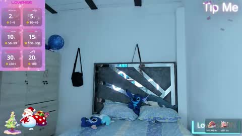 Snapshot of niall_falcon chatting on 12-22-25, 09:45 Niall online show from 12-22-25, 09:45