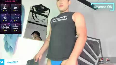 Snapshot of niall_falcon chatting on 06-12-26, 02:16 Niall online show from 06-12-26, 02:16