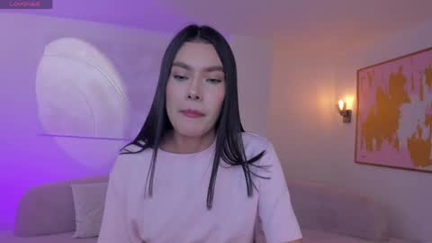 Call me Nia  online show from 04-11-26, 07:45