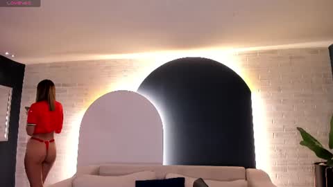 Snapshot of niasalvatore chatting on 06-12-26, 07:46 Call me Nia online show from 06-12-26, 07:46
