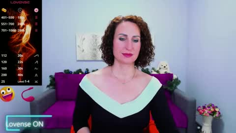 niasmithh online show from 12-18-25, 02:01