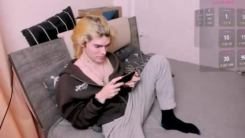 Snapshot of nic_ky chatting on 01-16-26, 09:24 Nick PVT is open FanslyTwitter - Nic kycb online show from 01-16-26, 09:24