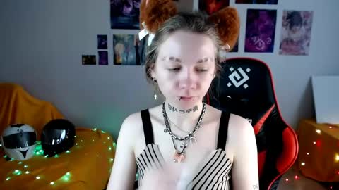Snapshot of nica_kawaii chatting on 05-21-26, 12:23 nica_kawaii online show from 05-21-26, 12:23