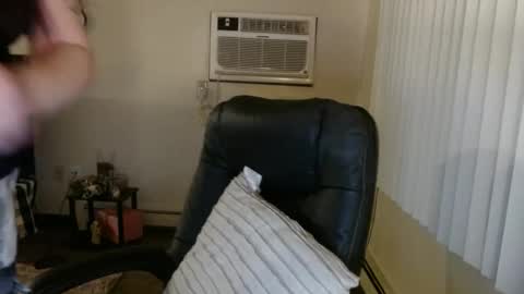 Nicci babyyy online show from 02-28-25, 11:47